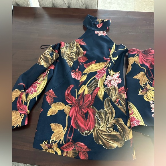 C/MEO Collective Fusion LS High Halter Neck Wide Sleeve Floral Dress Navy - Picture 10 of 11